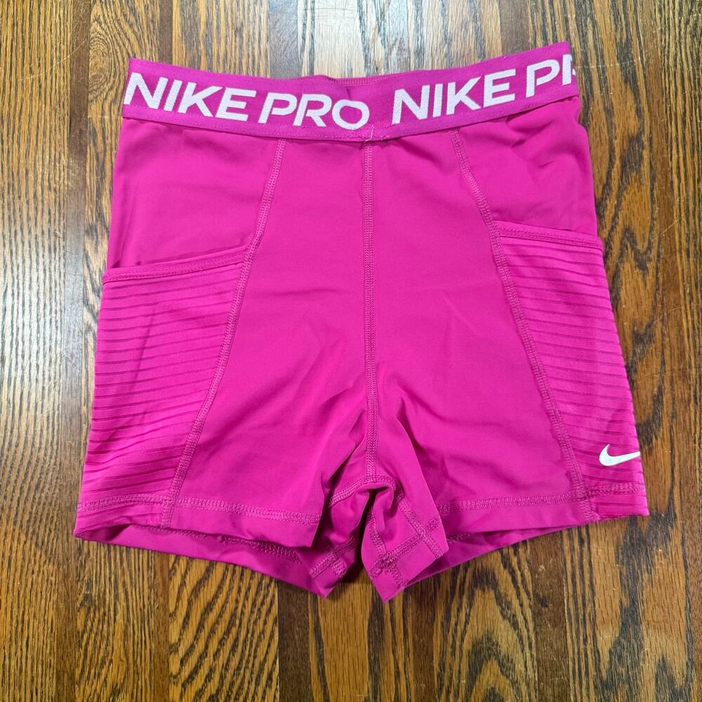 Nike Pro Women’s Pink Magenta Compression Shorts with Pockets Dri-FIT Shorts S